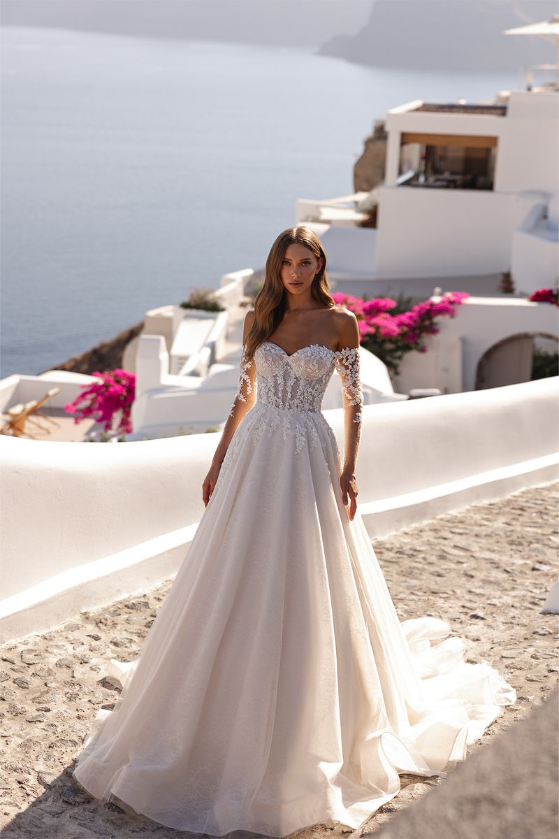 Wedding dress 5721 Wedding dress 5721