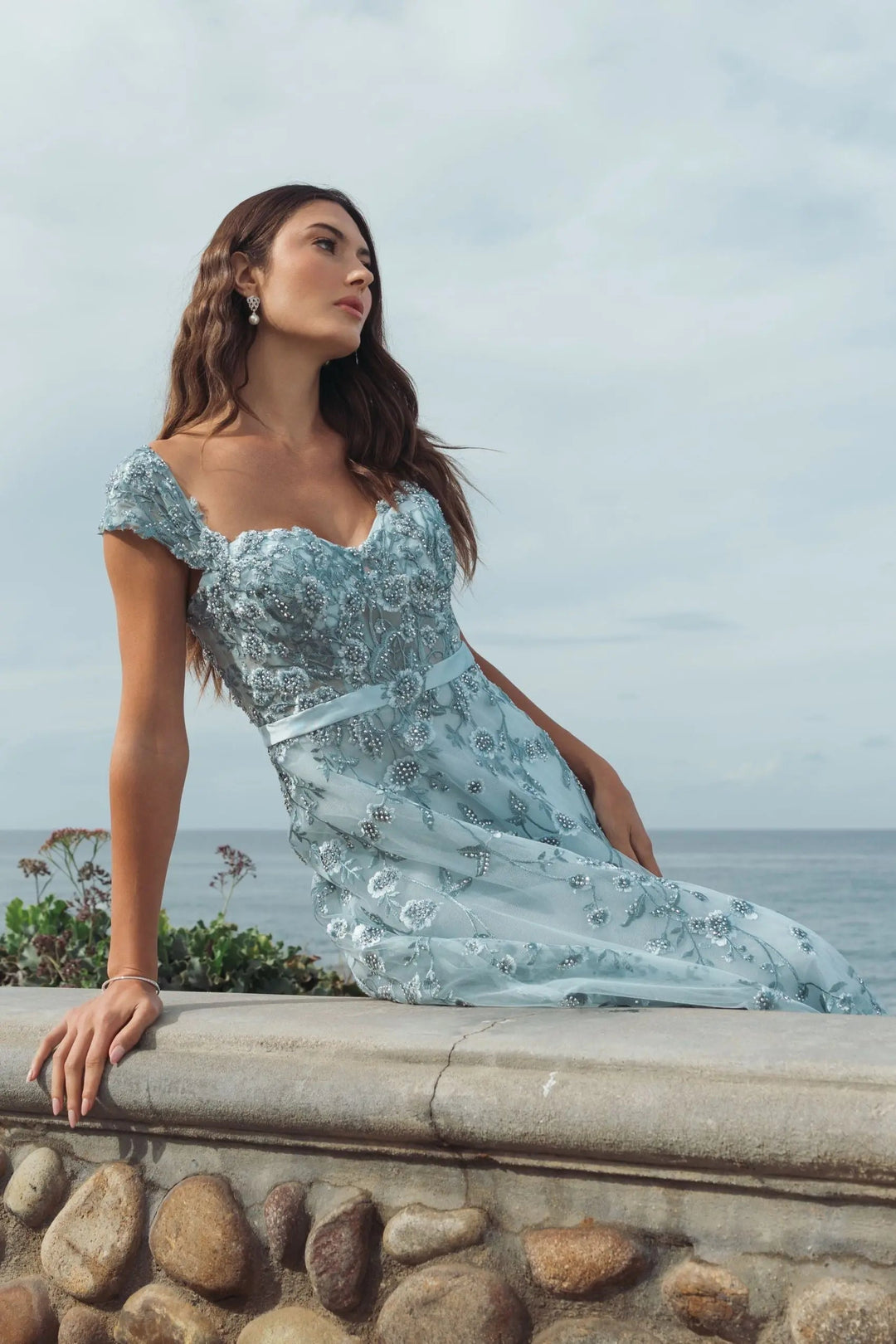 Blue Floral Embroidered Sweetheart Neckline Midi Dress - FOSTANI.com