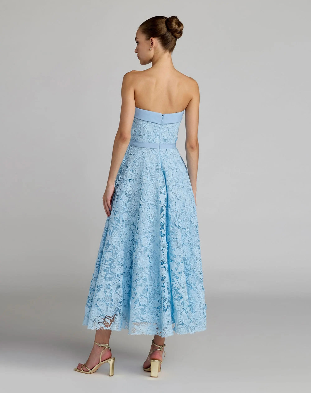 Blue Embroidered Lace Strapless Midi Dress With Bow Detail - FOSTANI.com