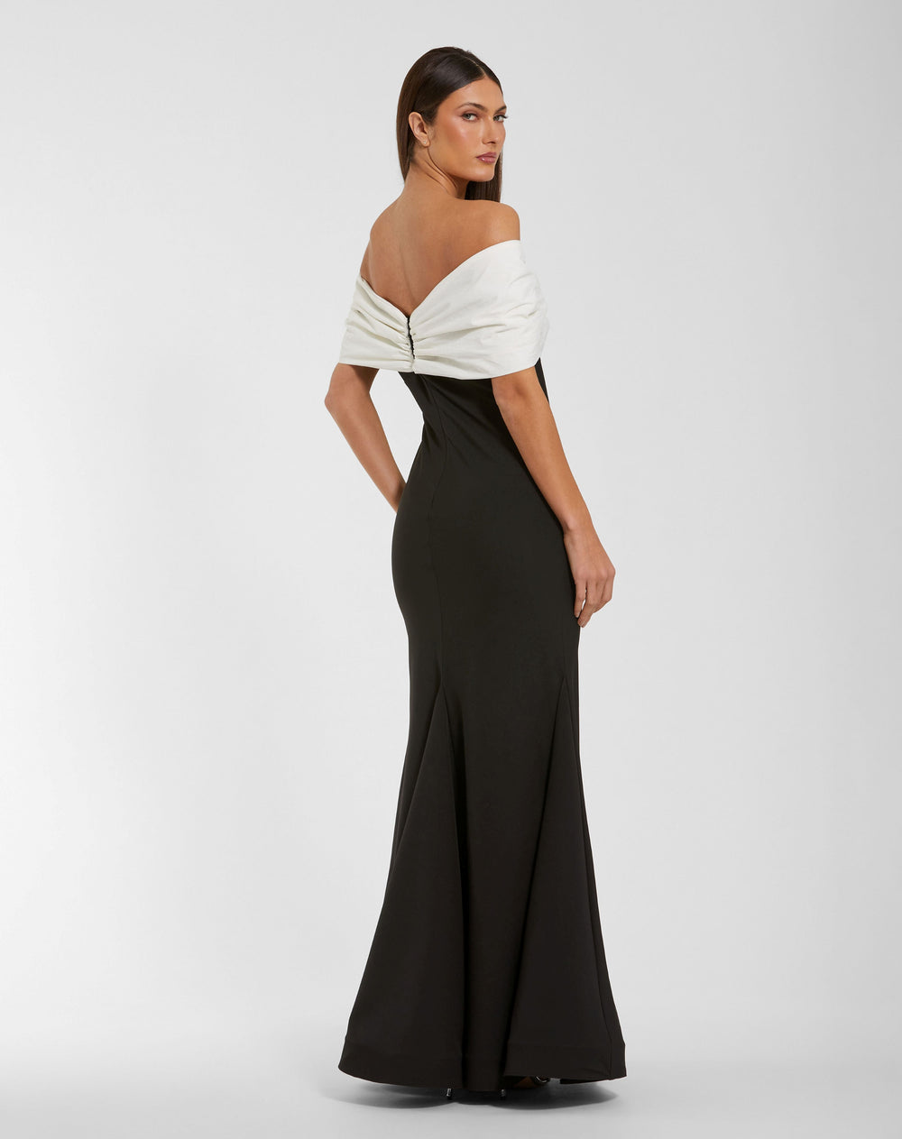Mac Duggal 56232 Off The Shoulder Mermaid Gown With Bow
