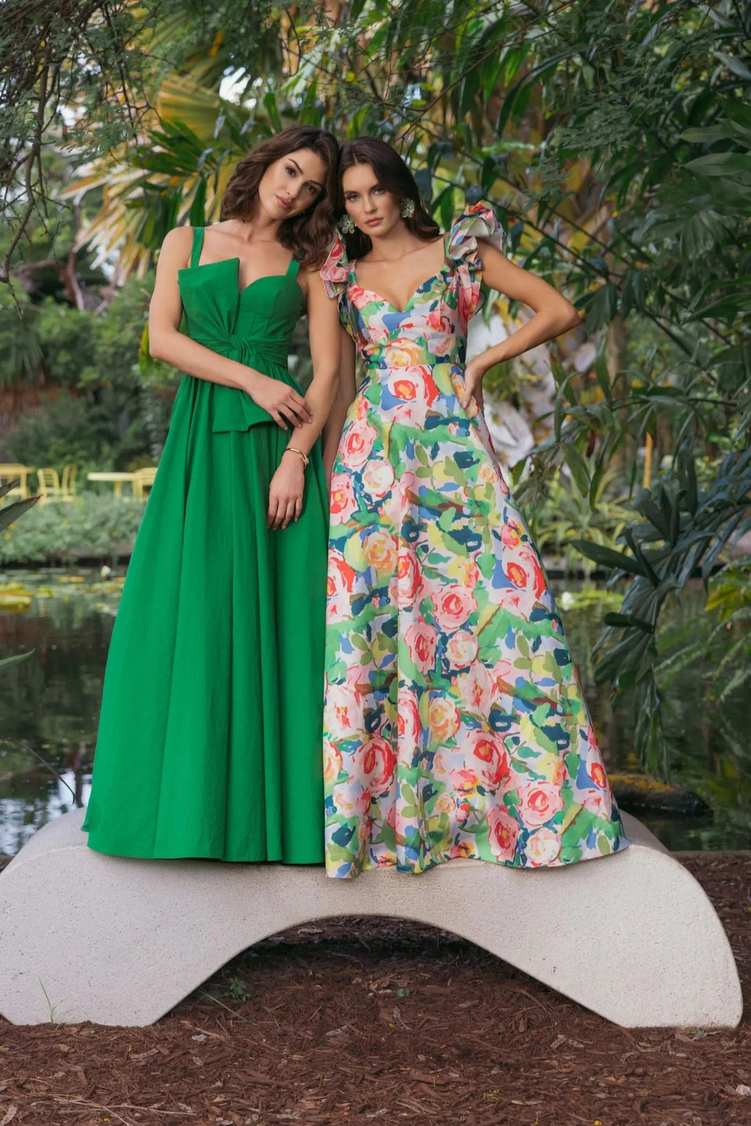 Green Sleeveless Corset Ball Gown With Bow - FOSTANI.com