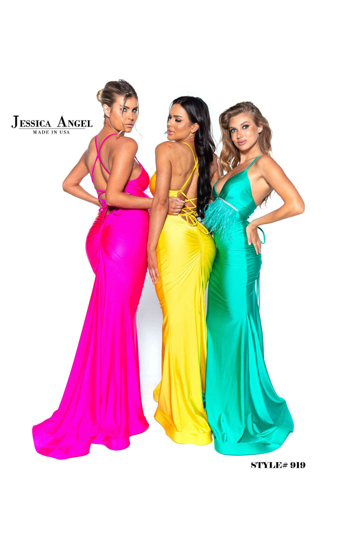 Jessica Angel 919 mermaid gown group view