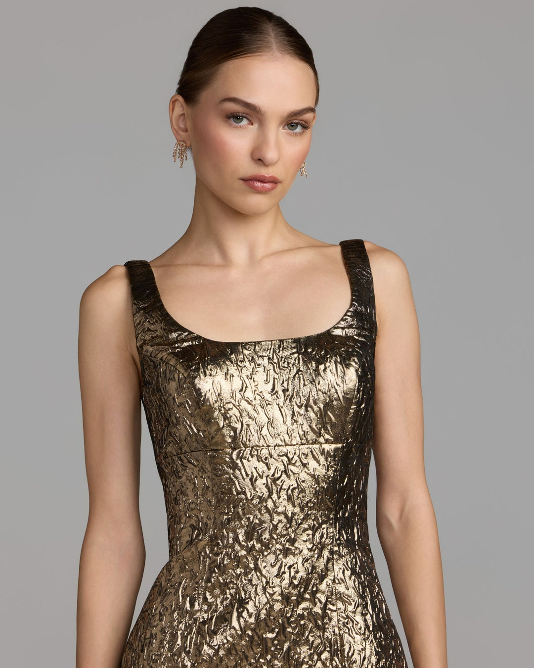 Mac Duggal 21553 Metallic Scoop Neck Brocade Midi Dress