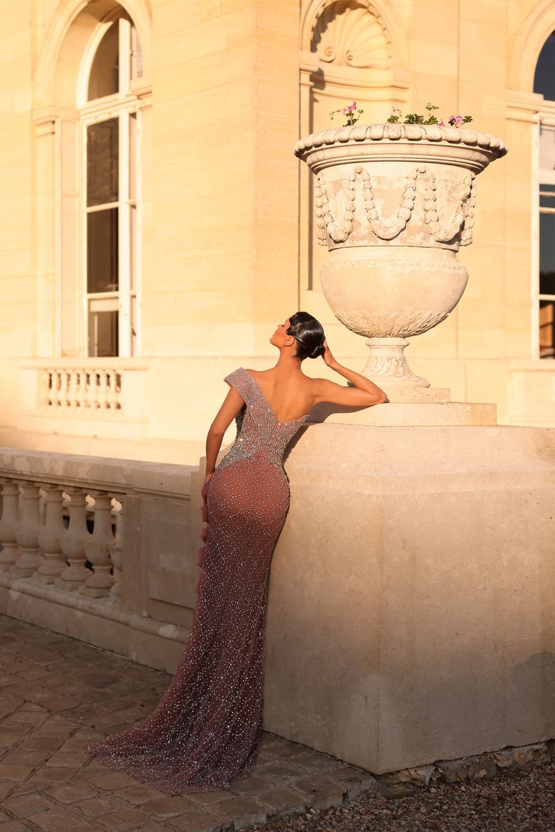 off shoulder slit dress Chic & Holland PH120149 Rosette Couture DUSTY ROSE / 4 romantic ruffles Fiadh Crystal Chain Fringe VM RACES Primary Material:German Steel