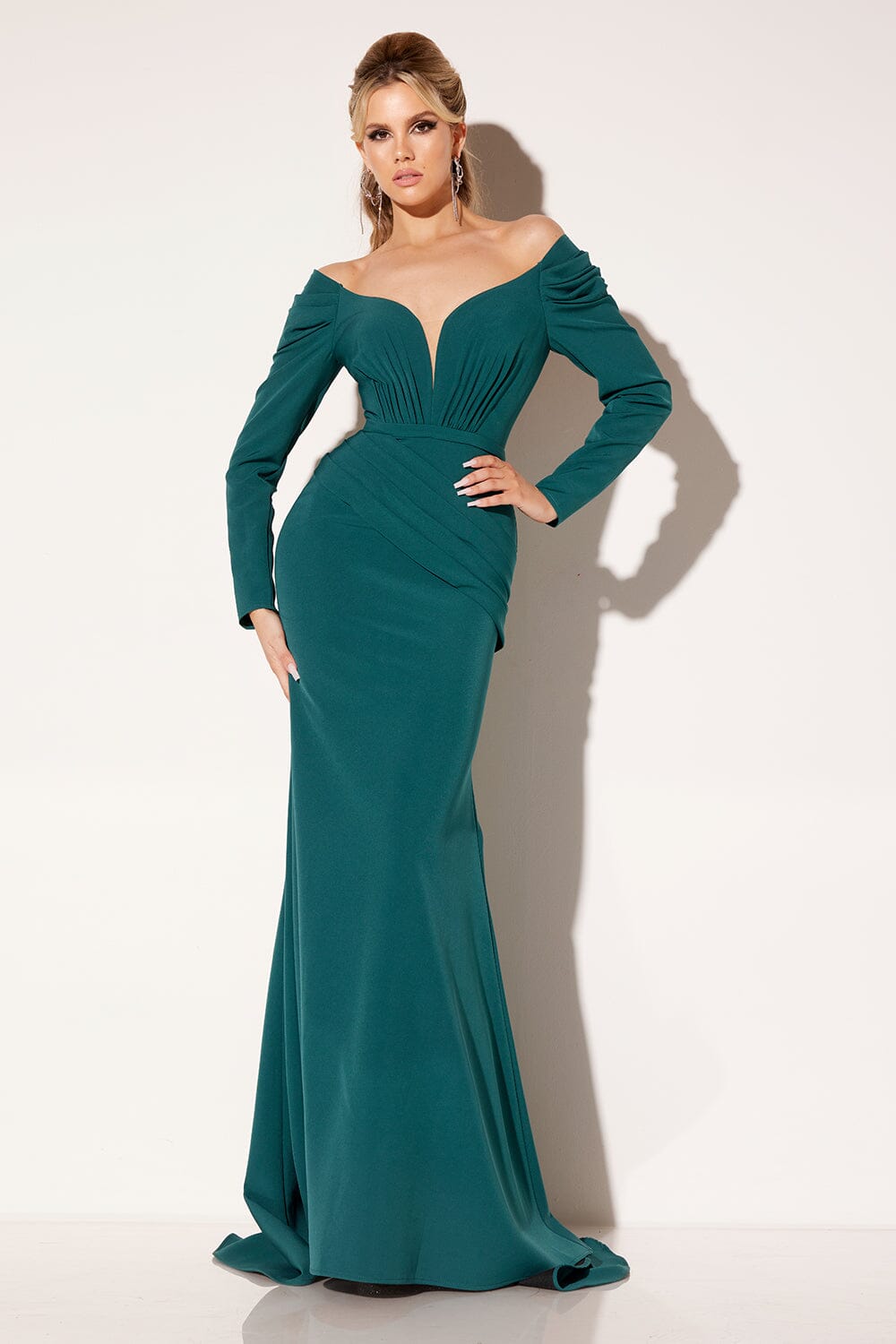 Lucci Lu C8102 V Neckline Long Sleeves Sheath Mother of the Bride Dress | FOSTANI Lucci Lu C8102 V Neckline Long Sleeves Sheath Mother of the Bride Dress | FOSTANI