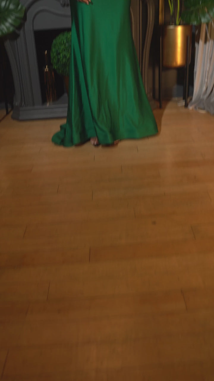 فستان سندريلا ديفاين CD912