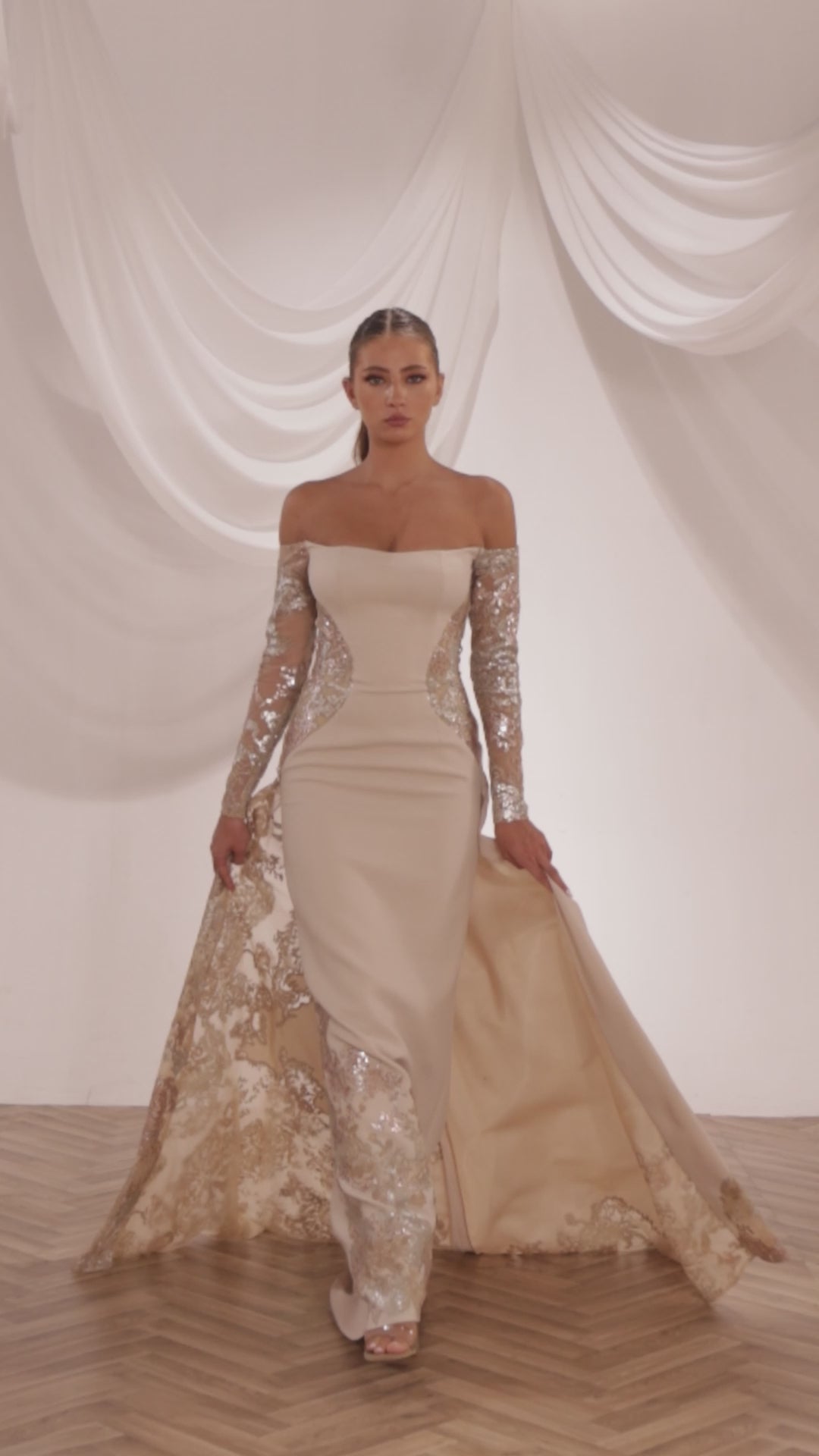 Reverie Couture SS237 Size 6 Only