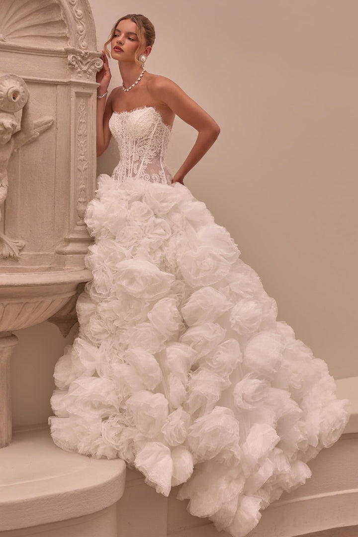 Andrea & Leo Couture WL092 detail view