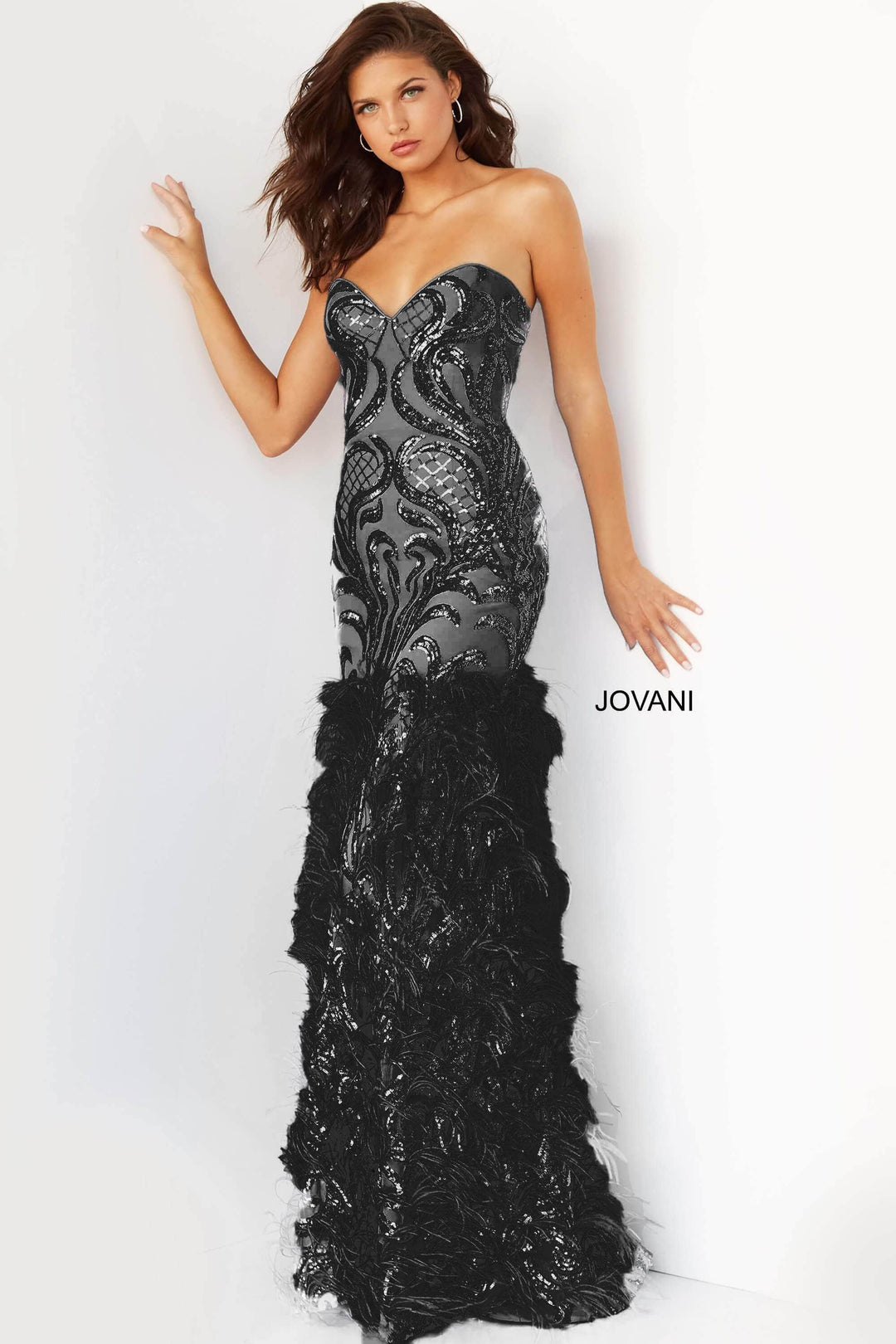 Jovani - 05667 Embellished Sweetheart Feathered Dress With Train - FOSTANI